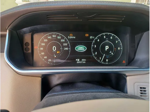 Car image 20