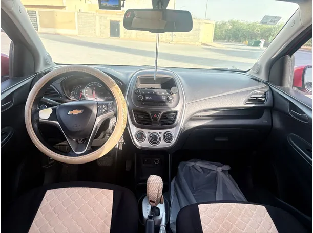 Car image 17