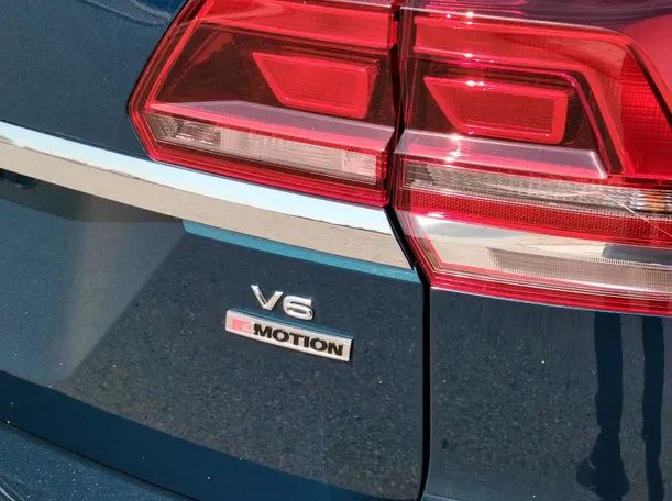 Car image 41