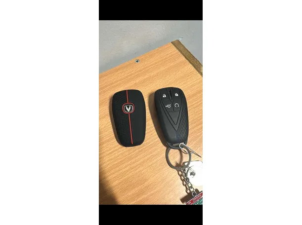 Car image 23