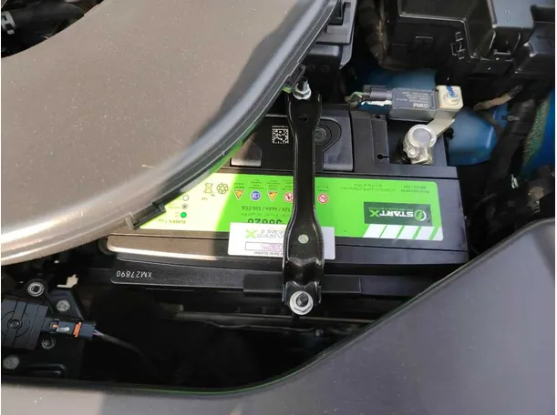Car image 47