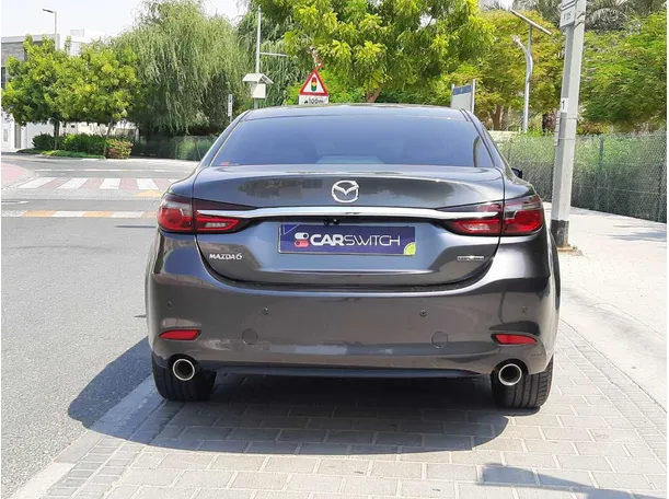 Car image 6