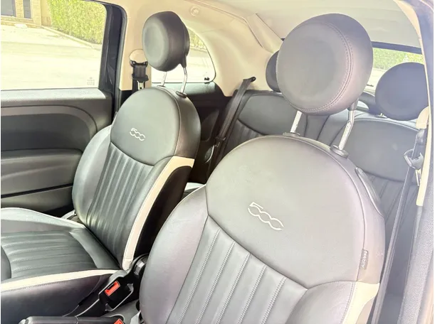 Car image 12