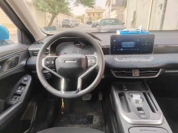 Car image 20