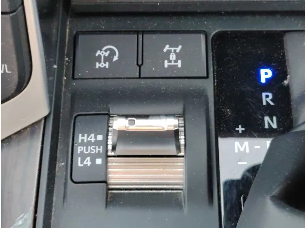 Car image 22