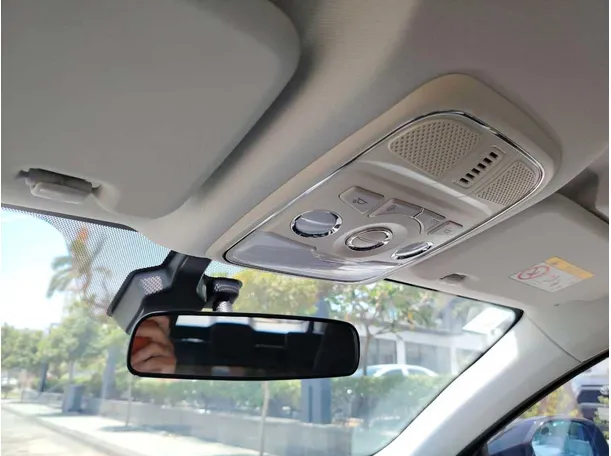 Car image 39