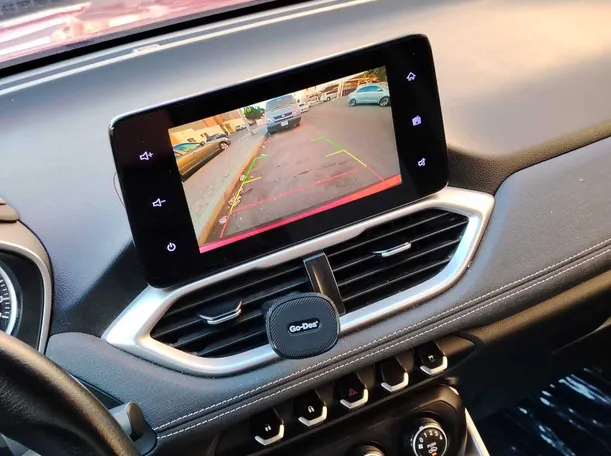 Car image 20