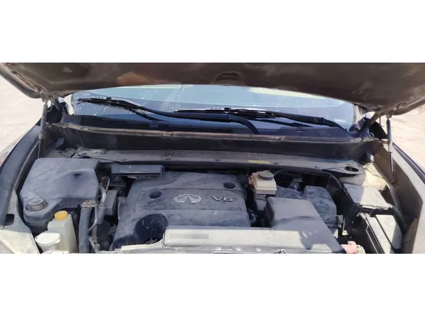 Car image 32