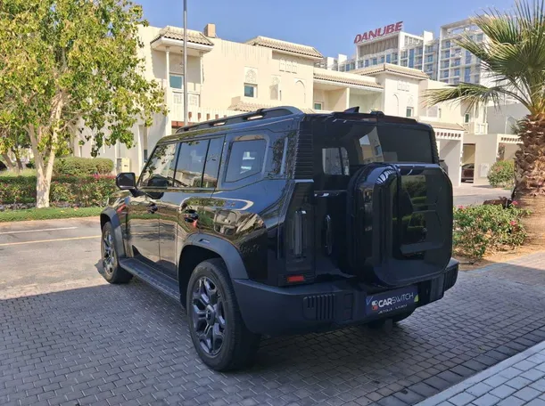 Car image 7