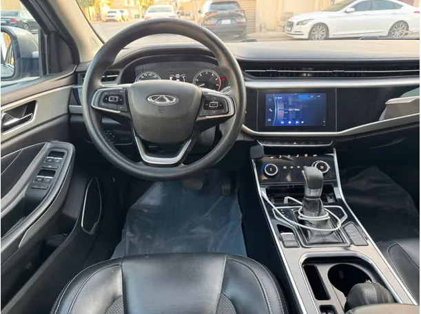 Car image 16