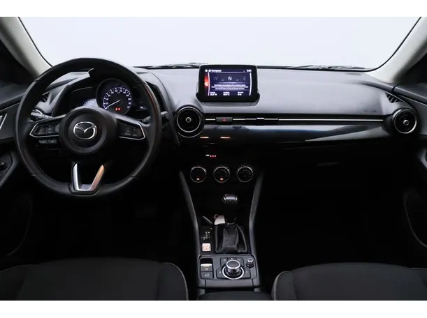 Car image 14