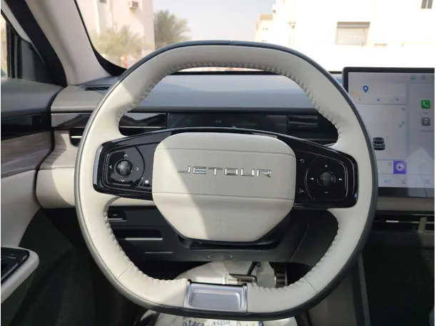 Car image 21