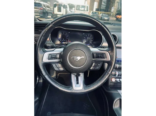 Car image 25