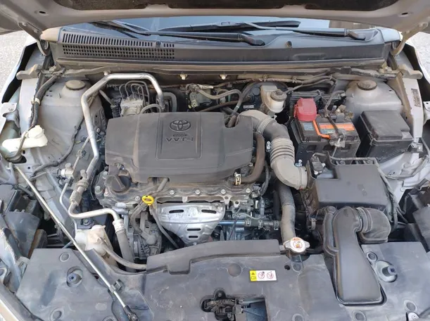 Car image 21