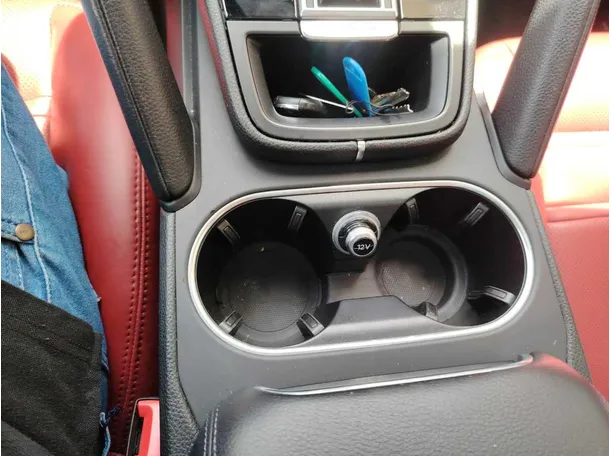 Car image 41
