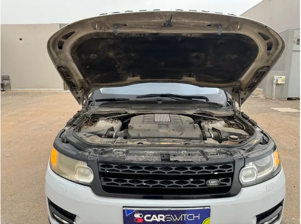 Car image 26