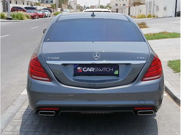 Car image 6