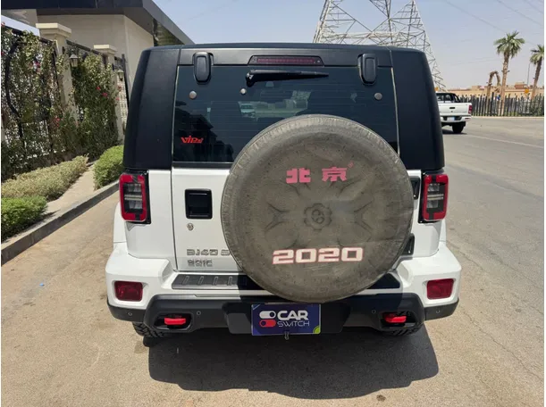 Car image 6