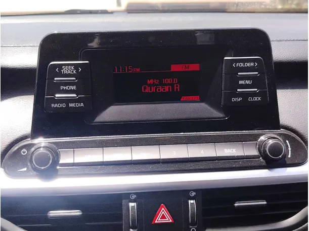 Car image 18