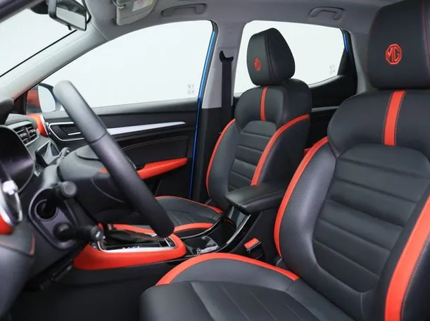 Car image 8