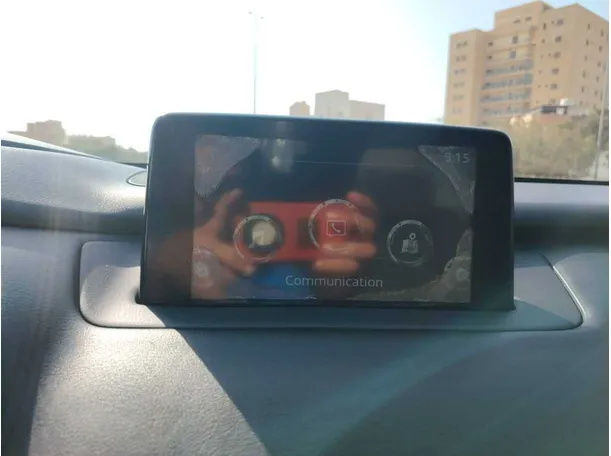 Car image 27