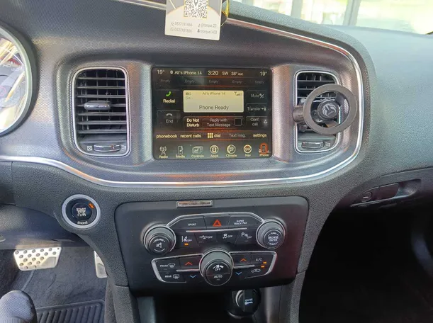 Car image 23