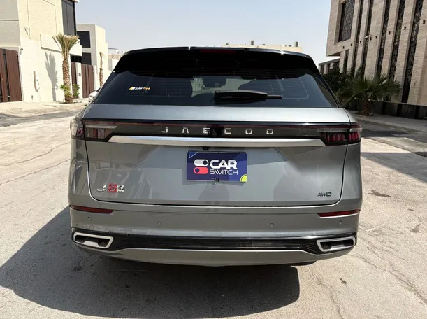 Car image 6