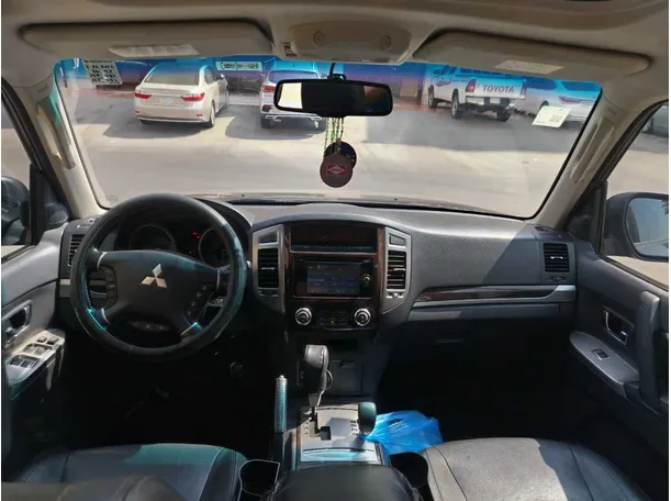 Car image 22