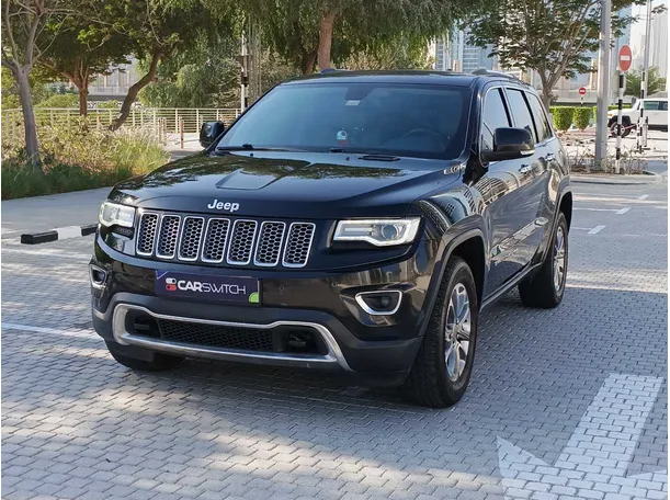 2015 جيب جراند شيروكي في الإمارات