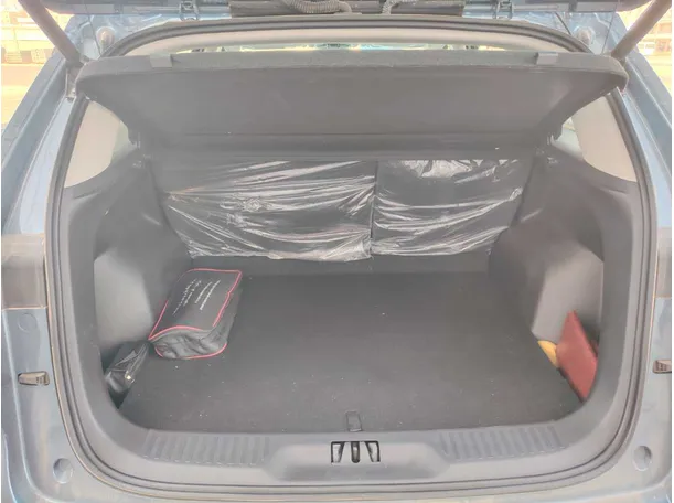 Car image 24