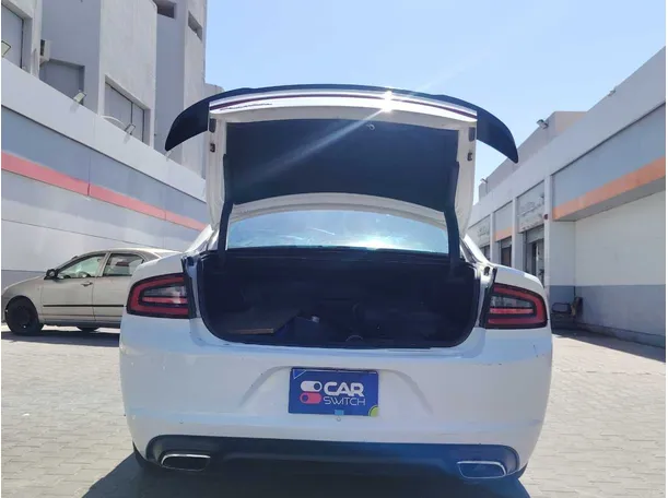 Car image 23
