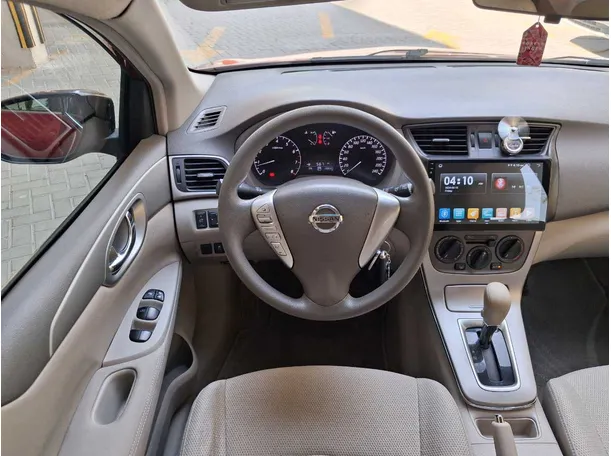 Car image 17