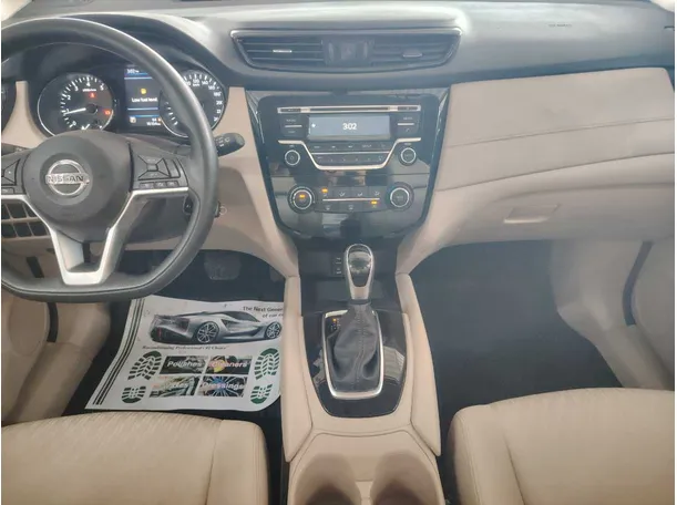 Car image 21