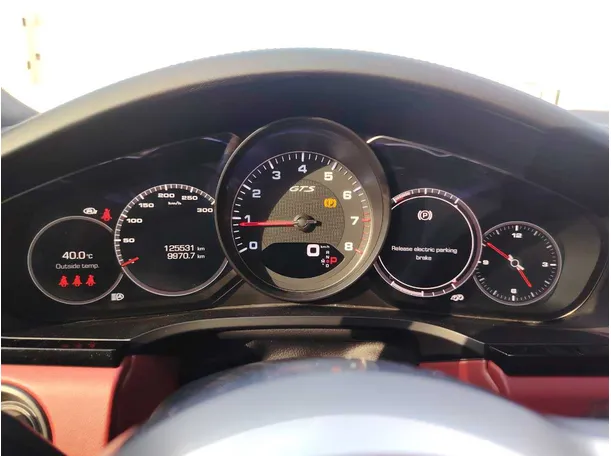 Car image 22