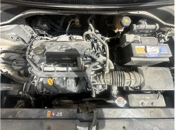 Car image 26