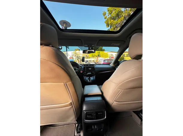 Car image 29
