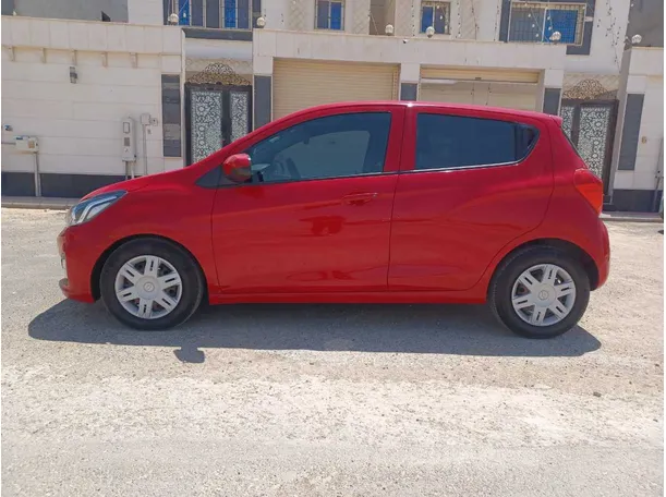 Car image 8