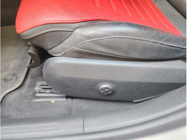 Car image 45