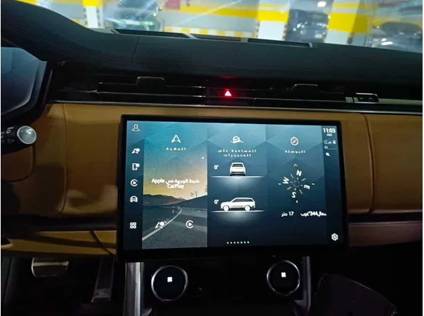 Car image 25