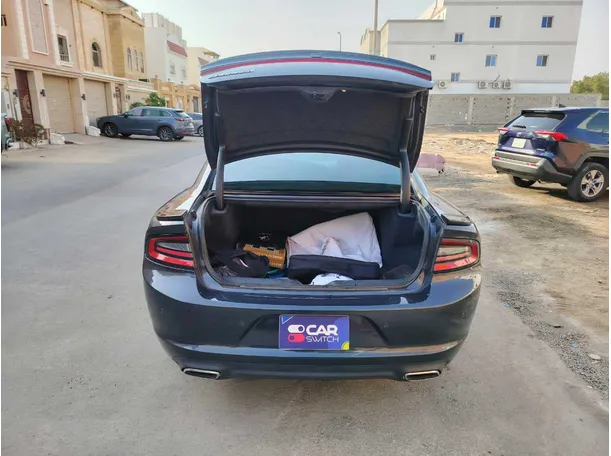 Car image 28