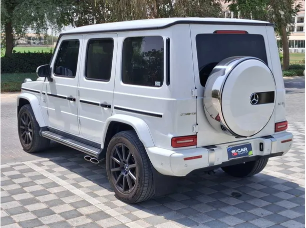 Car image 7