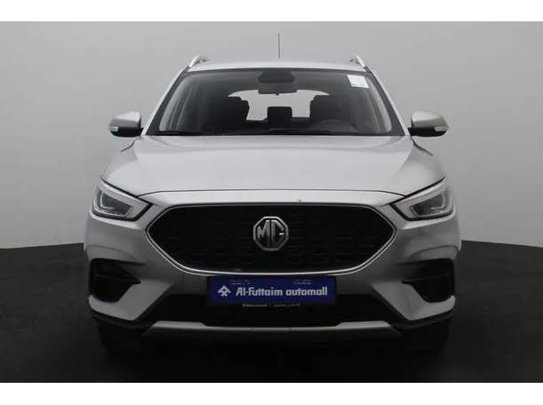 Car image 11