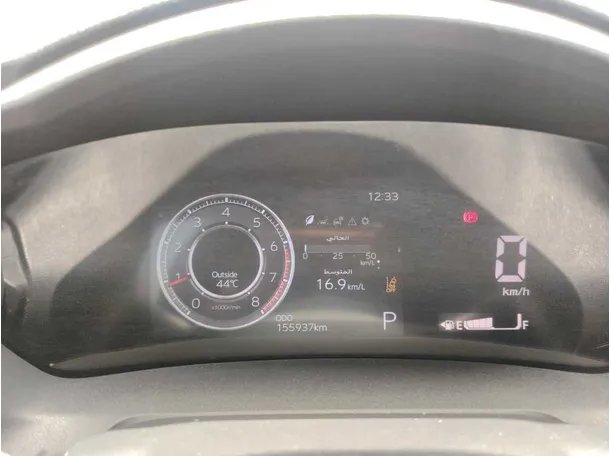Car image 26