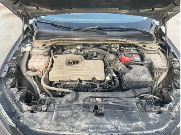 Car image 25