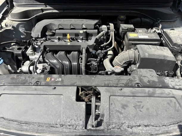 Car image 28