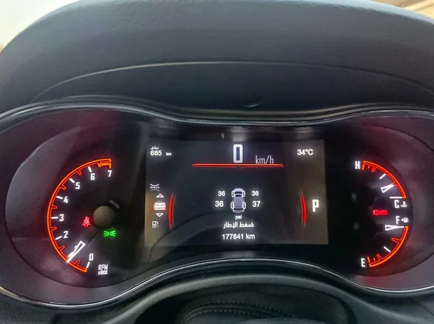 Car image 27