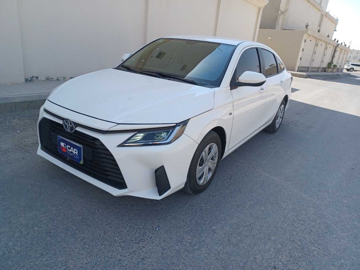 2024 Toyota Yaris Y