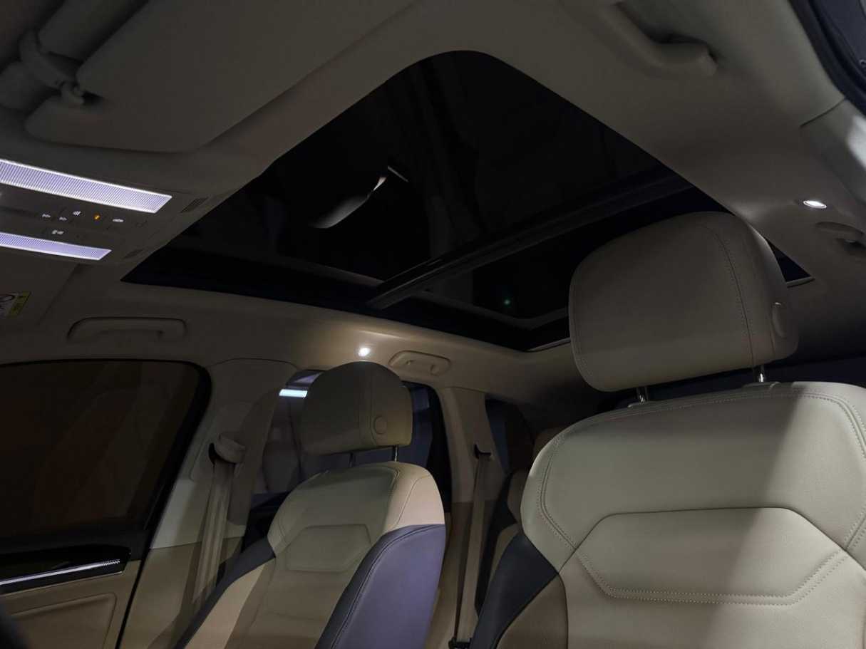 Volkswagen Touareg Atmosphere+ 2023 3.0, миниатюра 9