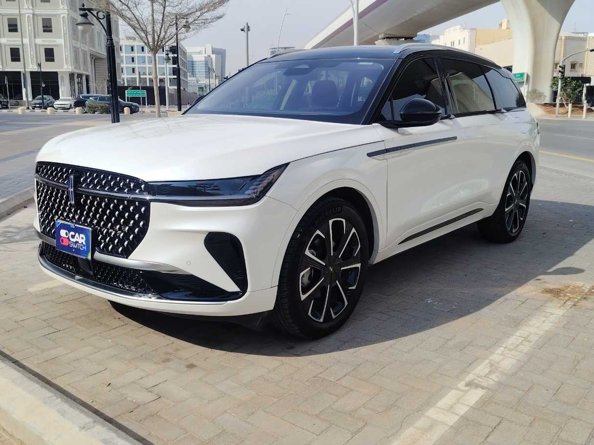 2025 Lincoln Nautilus Hybrid