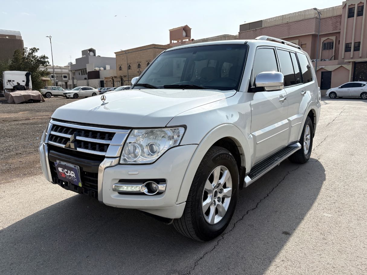 mitsubishi pajero